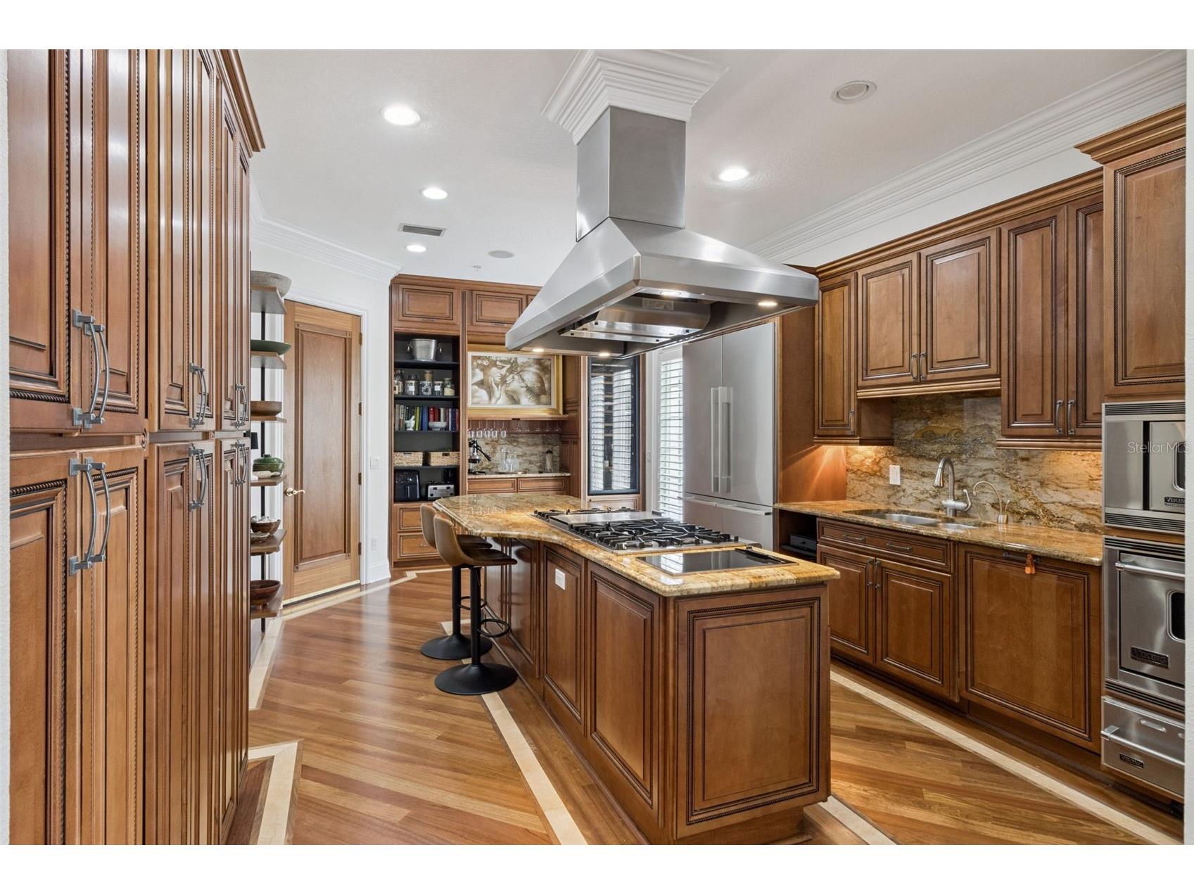 2402 Victoria Gardens Lane Tampa FL 33609 O6424072 image21