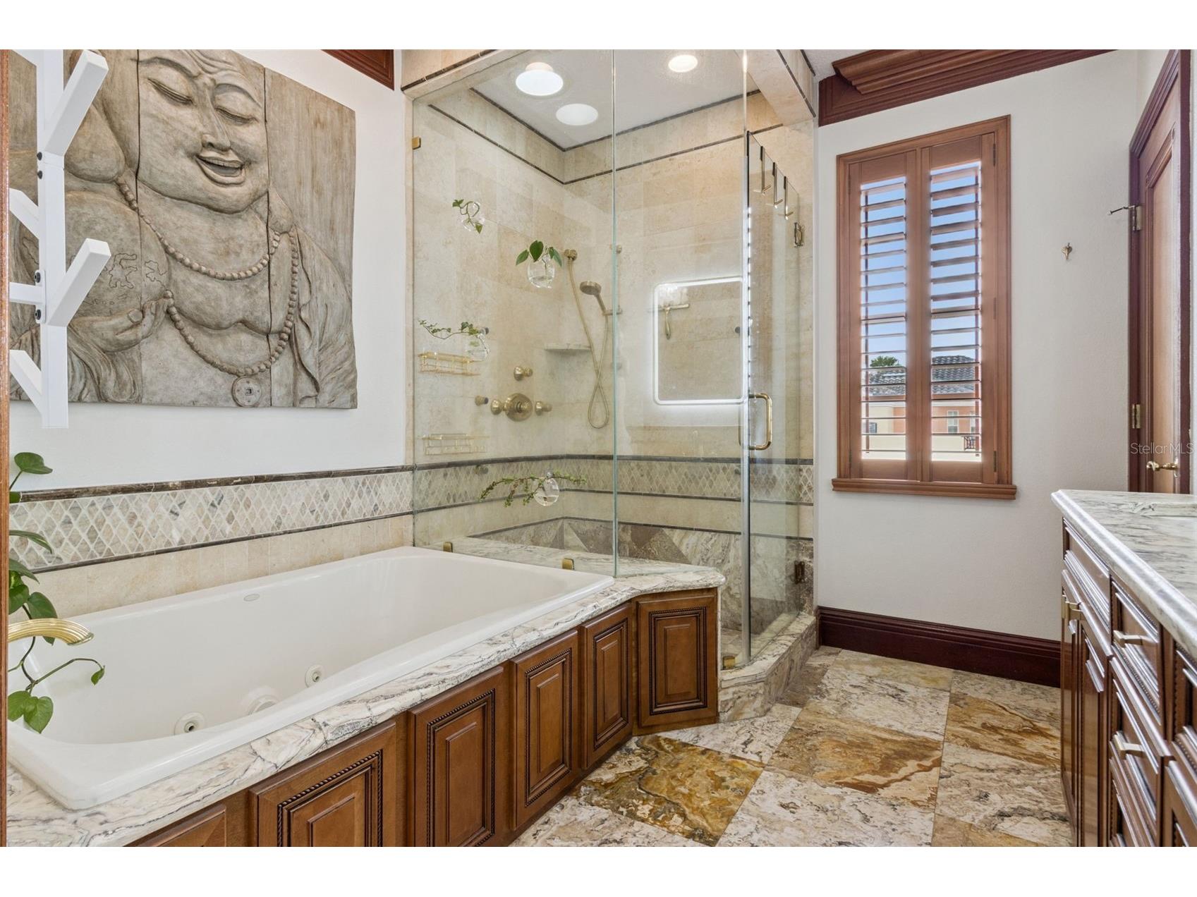 2402 Victoria Gardens Lane Tampa FL 33609 O6424072 image31