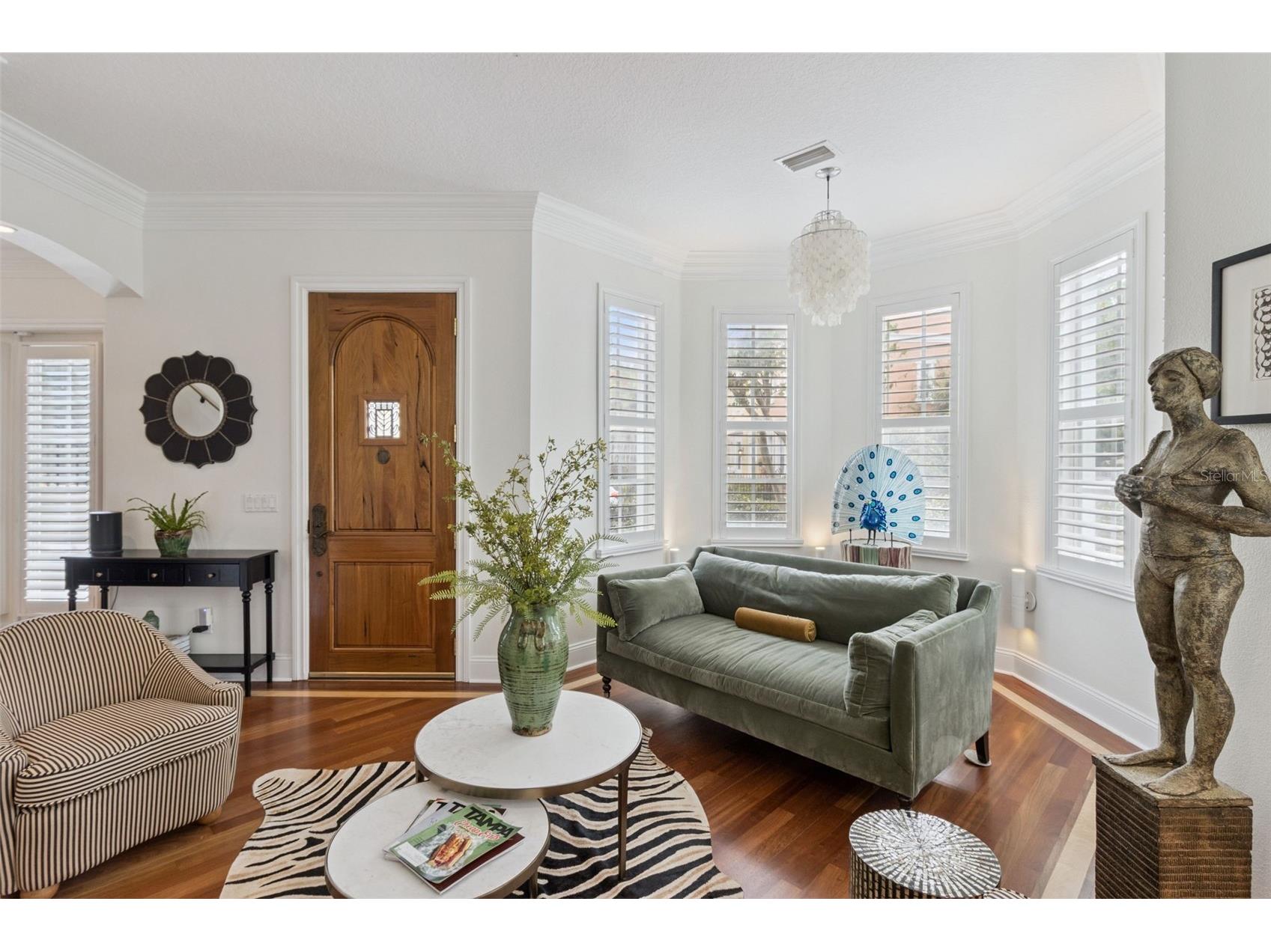 2402 Victoria Gardens Lane Tampa FL 33609 O6424072 image8