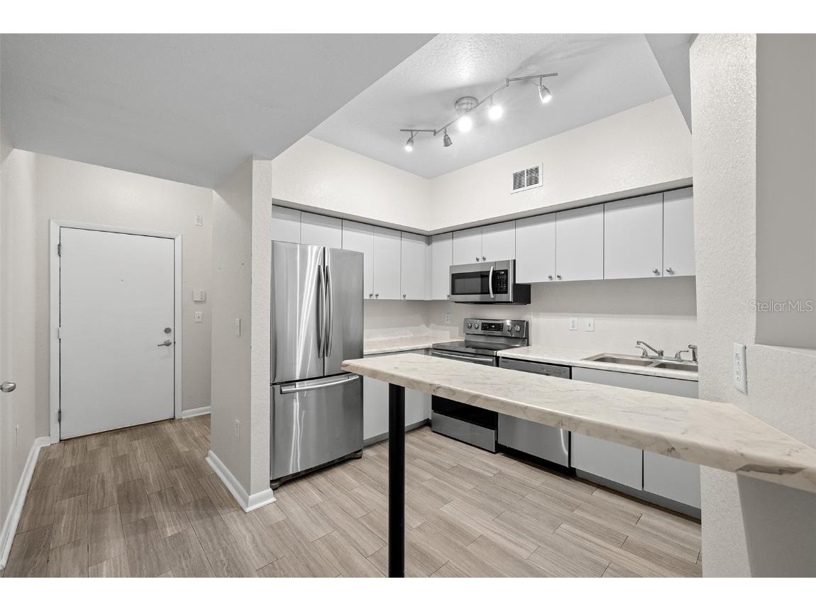 2402 W Azeele Street #431 Tampa FL 33609 TB8454656 image10