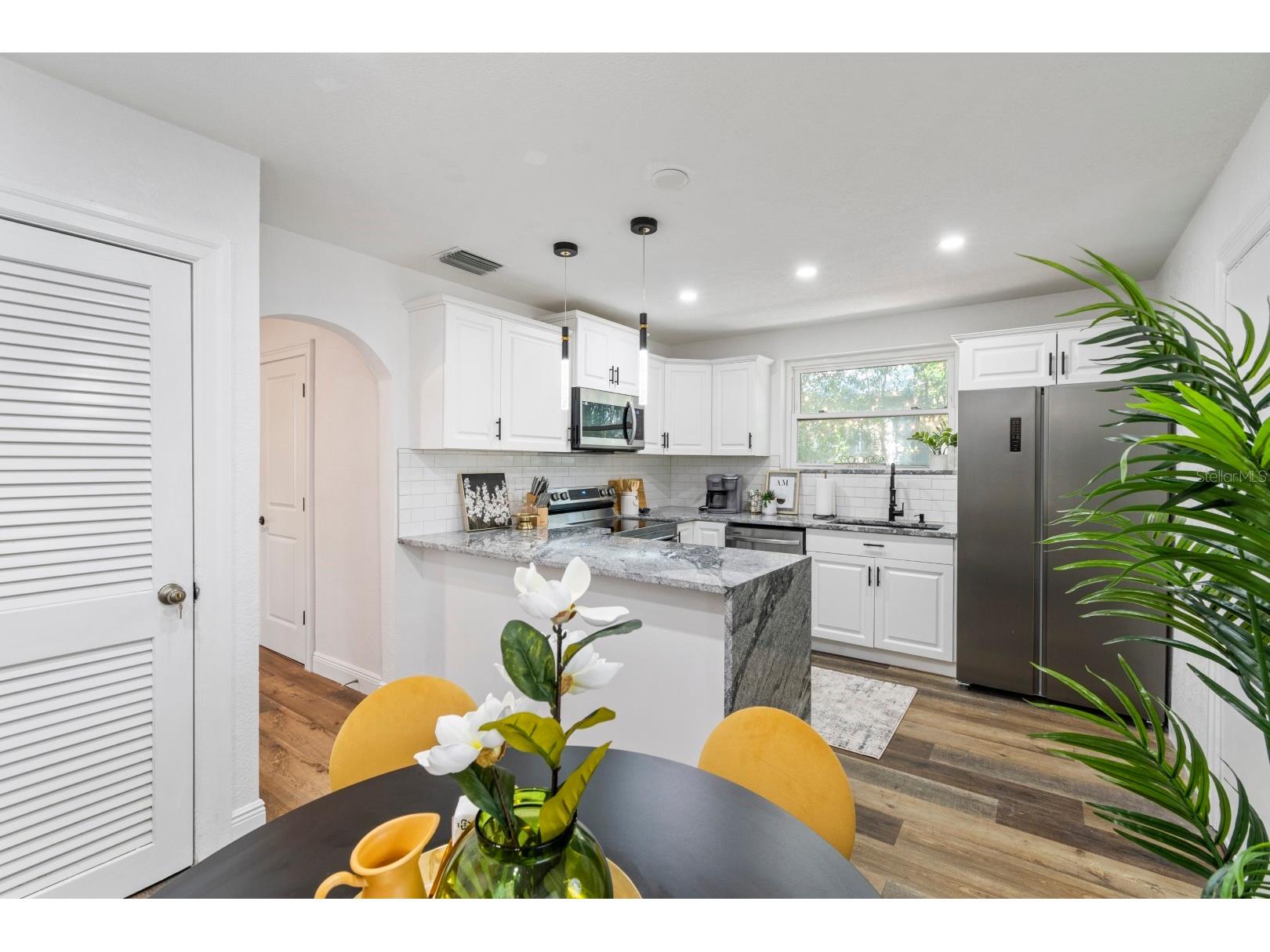 2402 W Cypress Street Tampa FL 33609 TB8503676 image19