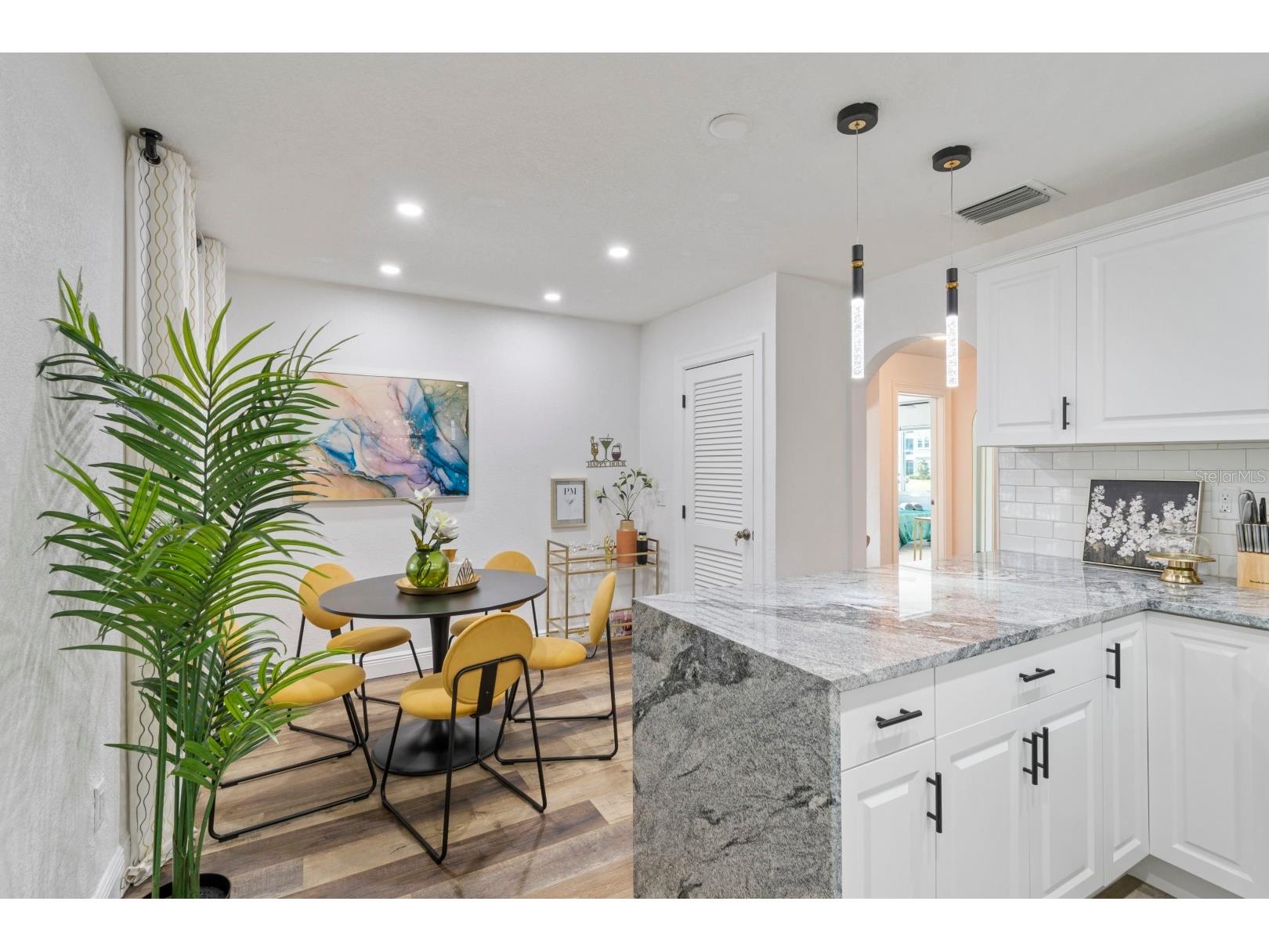 2402 W Cypress Street Tampa FL 33609 TB8503676 image21