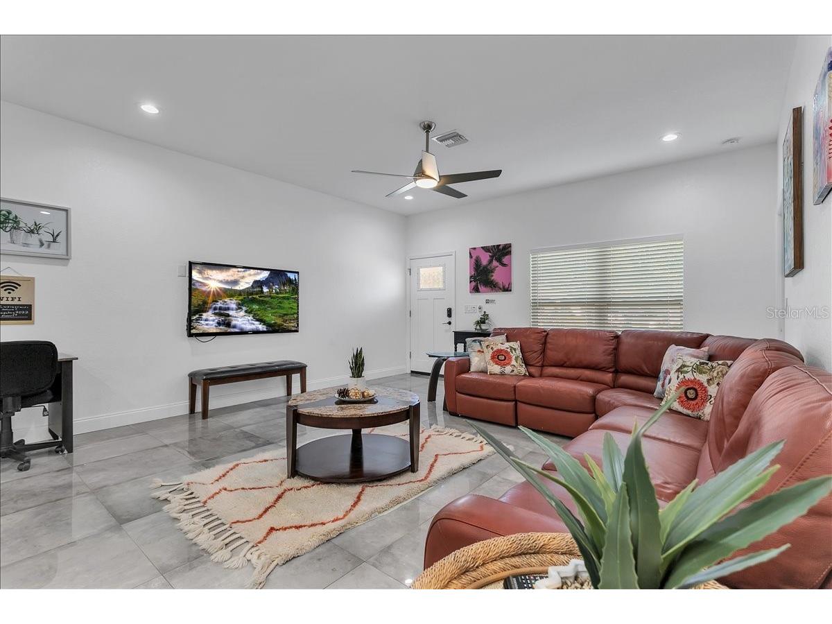 2402 W Fig Street Tampa FL 33609 TB8525997 image23