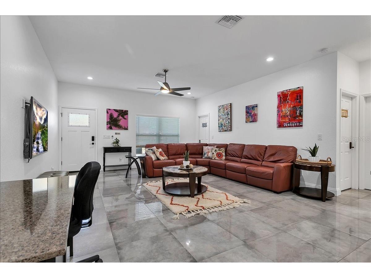 2402 W Fig Street Tampa FL 33609 TB8525997 image24