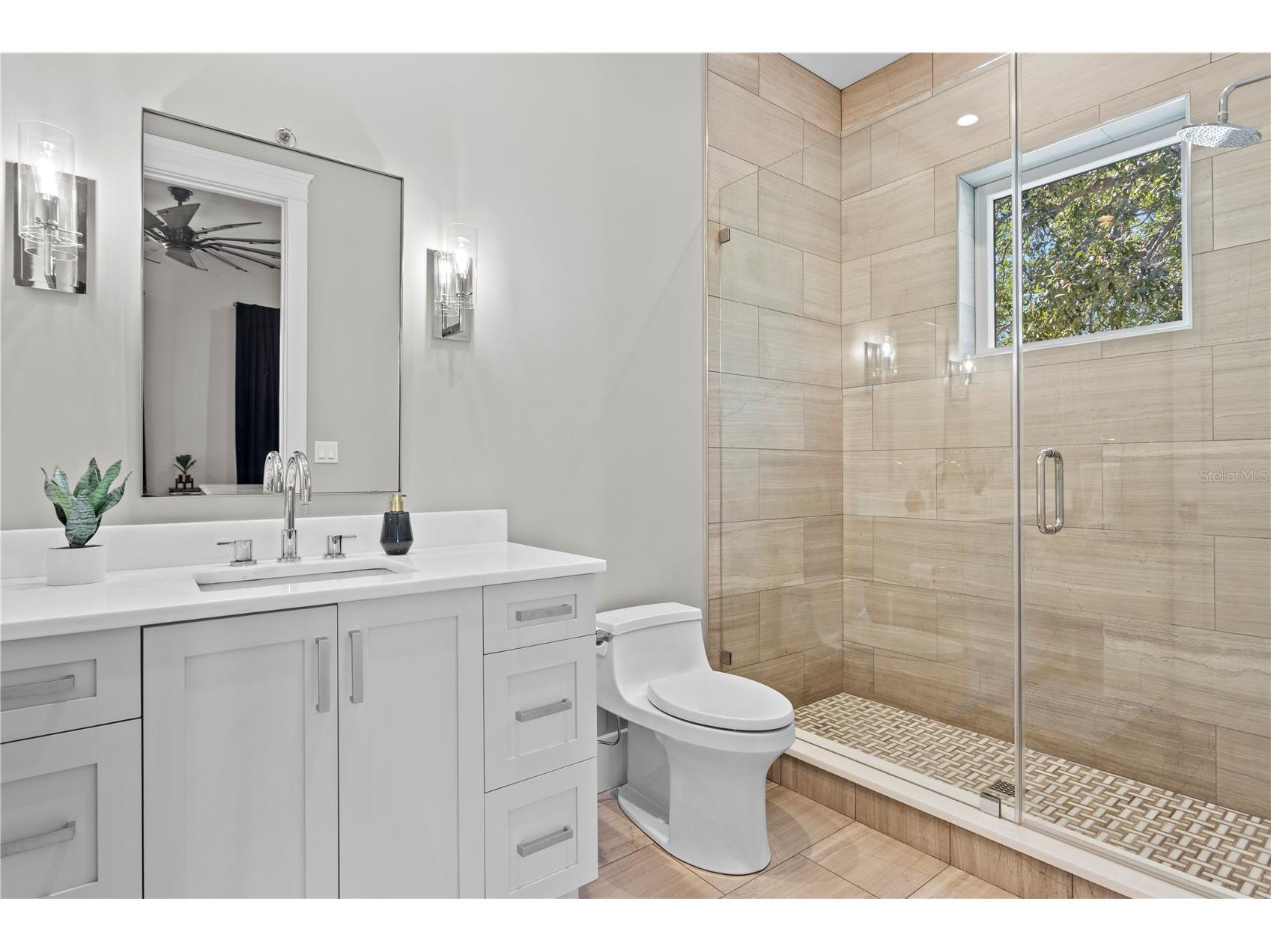 2402 W Parkland Boulevard Tampa FL 33609 TB8499755 image35