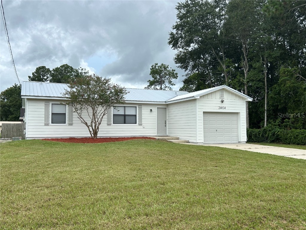 24024 Deer Road Astor FL 32102 R4909890 image1