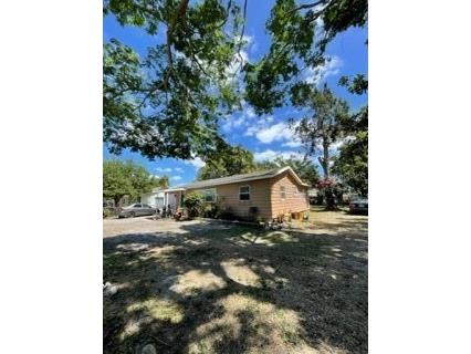 2403 12th Street W Bradenton FL 34205 A4563512 image1