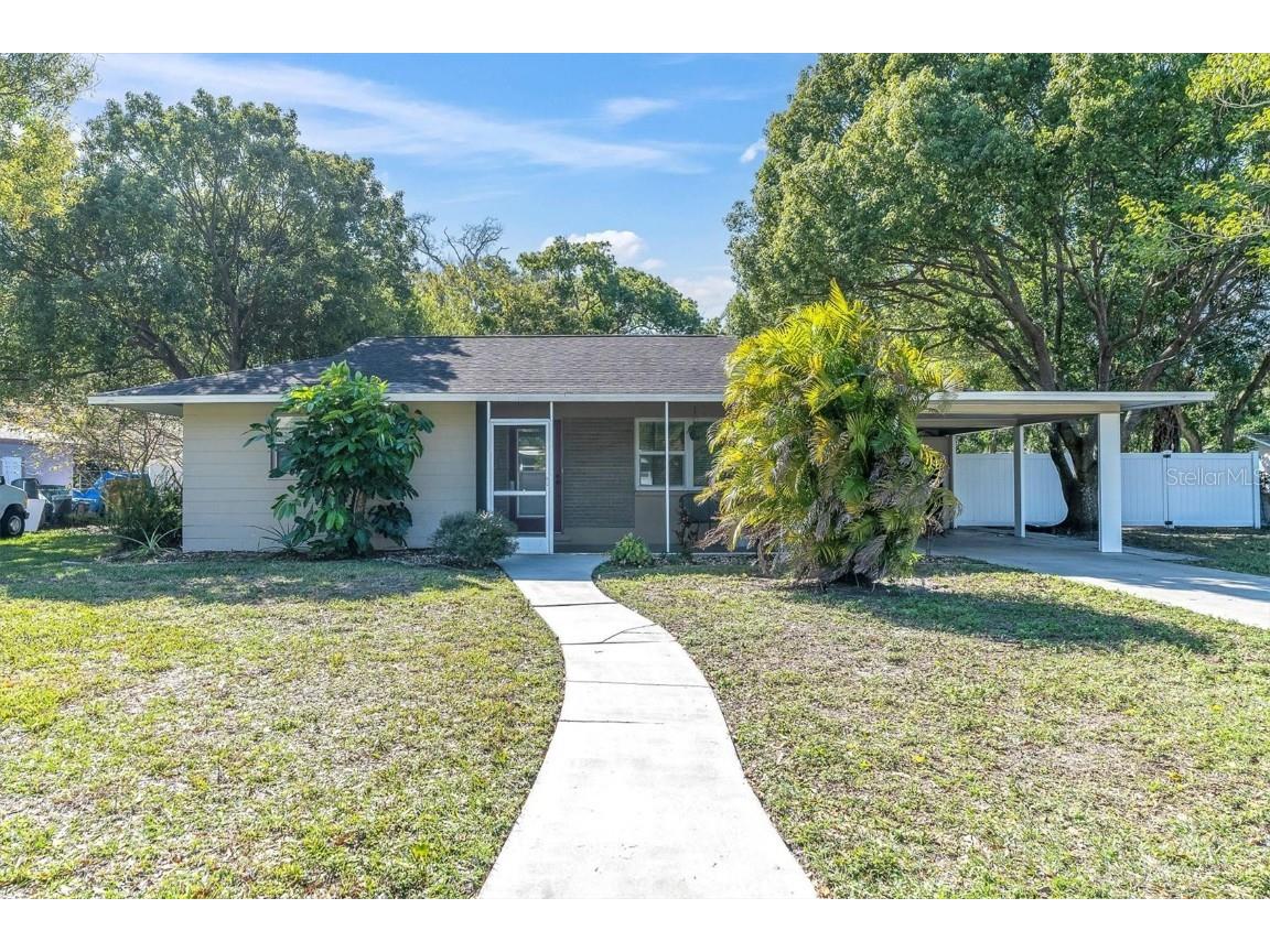 2403 19th Avenue W Bradenton FL 34205 U8229922 image1