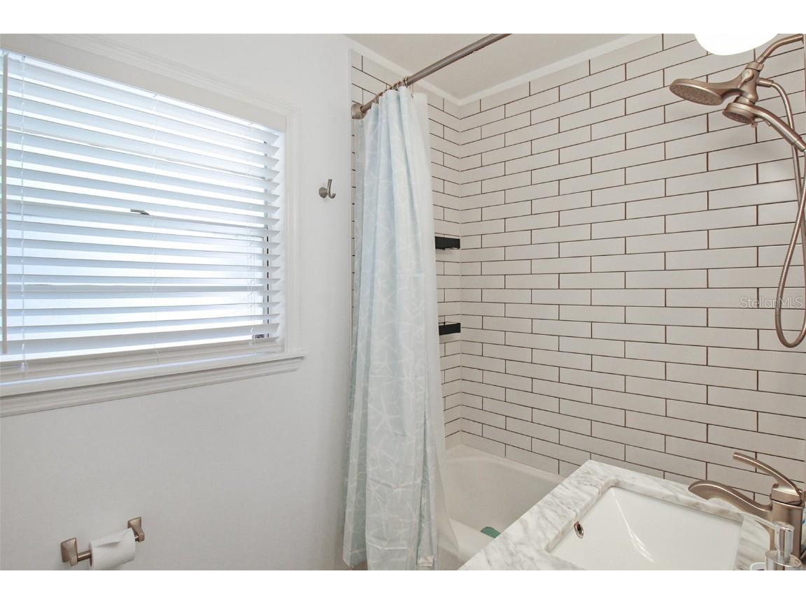 2403 19th Avenue W Bradenton FL 34205 A4611232 image31