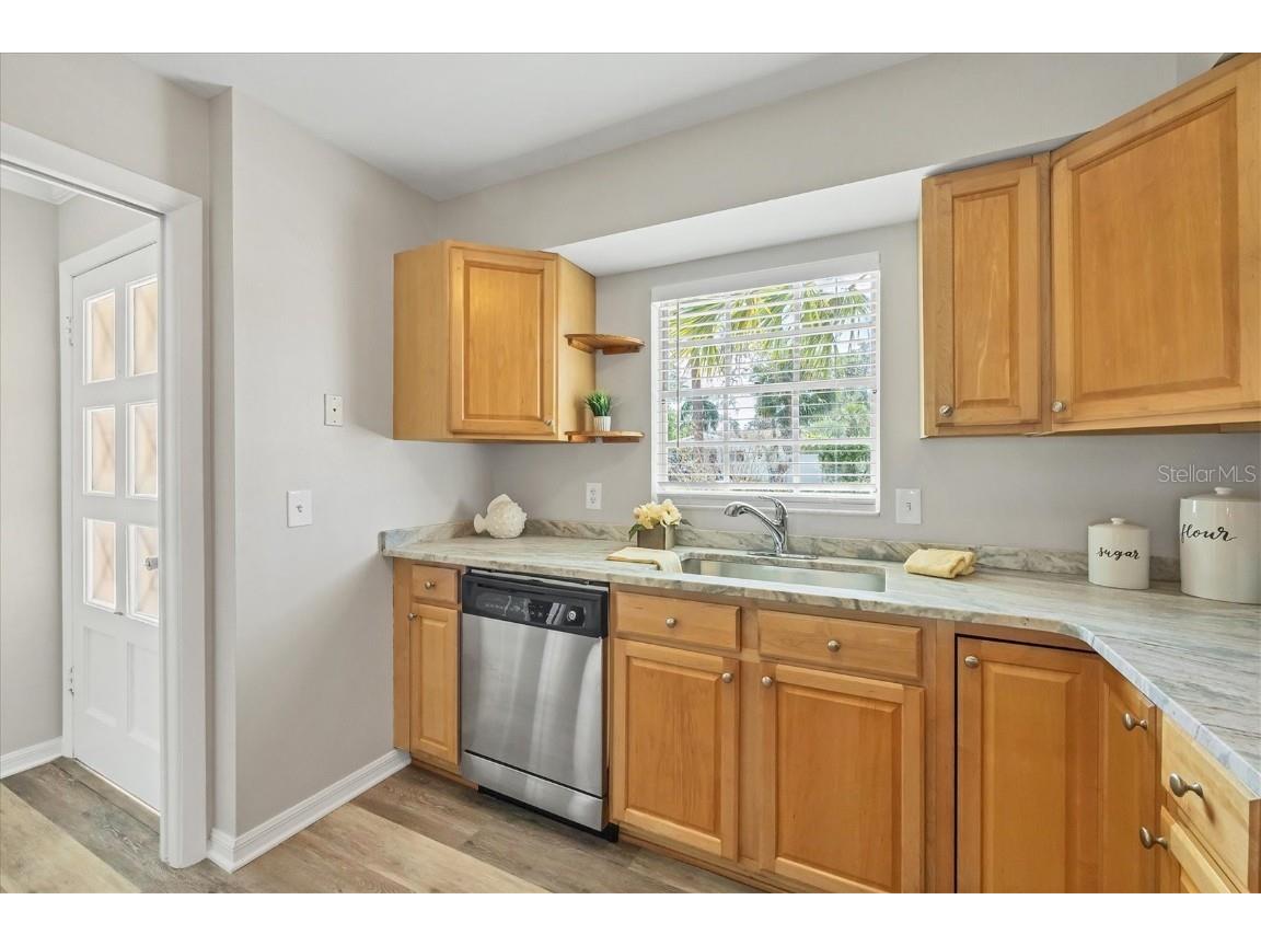 2403 Aspinwall Street Sarasota FL 34237 A4645496 image12