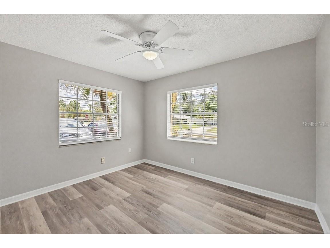 2403 Aspinwall Street Sarasota FL 34237 A4645496 image16