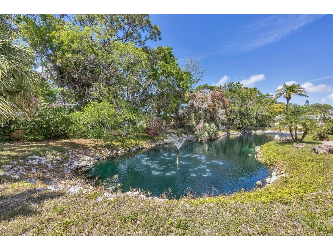 2403 Aspinwall Street Sarasota FL 34237 A4645496 image4