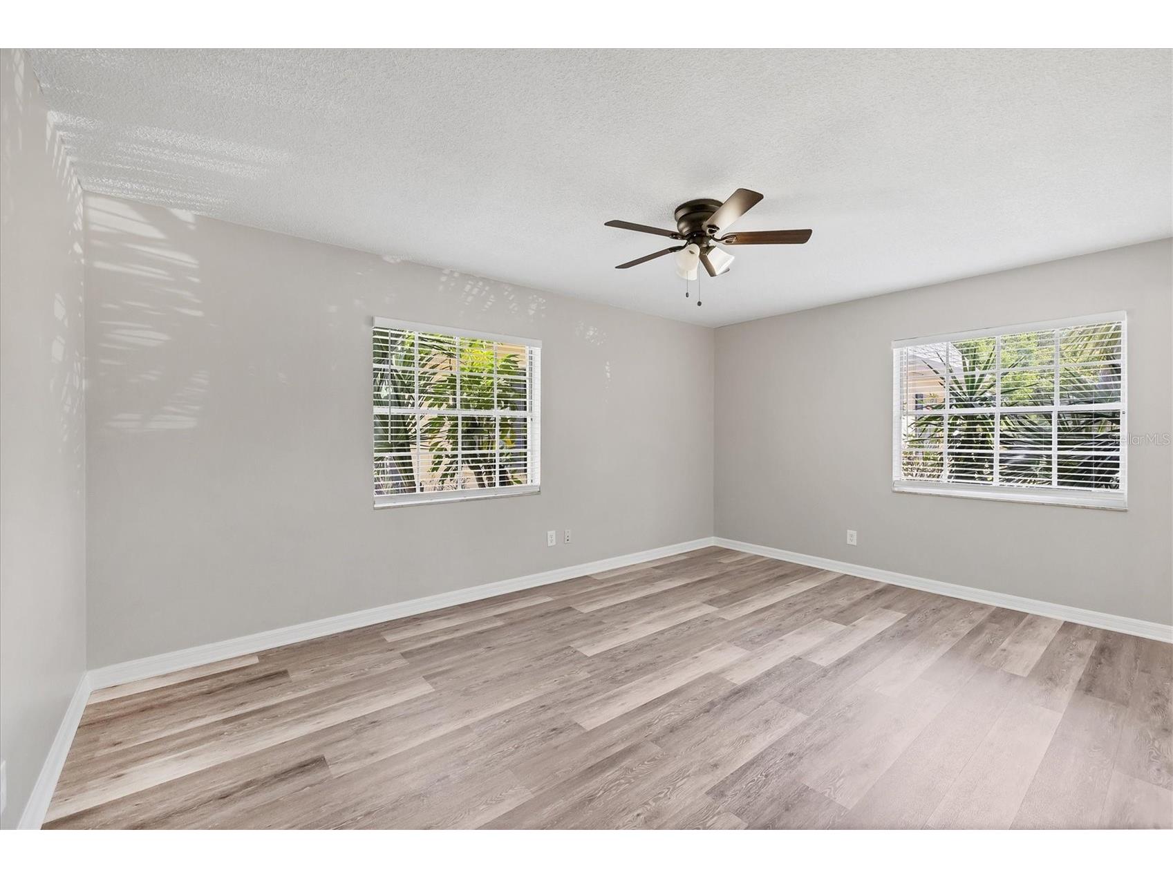 2403 Aspinwall Street Sarasota FL 34237 A4690662 image13