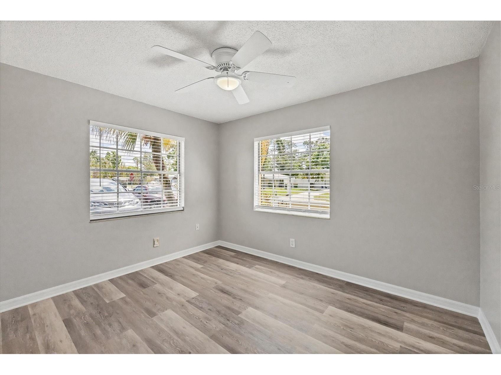 2403 Aspinwall Street Sarasota FL 34237 A4690662 image17