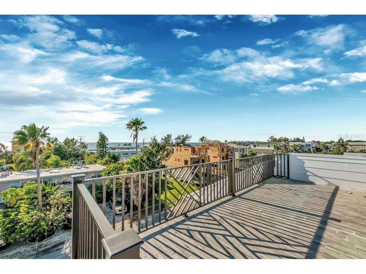 2403 Avenue C Bradenton Beach FL 34217 A4684030 image8