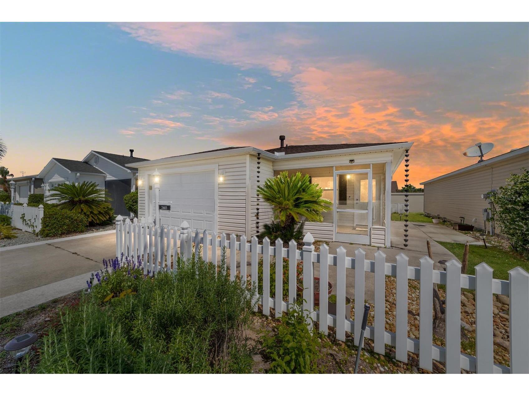 2403 Baton Place The Villages FL 32162 G5110656 image1