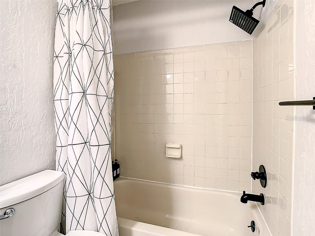 2403 Brigadoon Drive Clearwater FL 33759 A4668769 image13