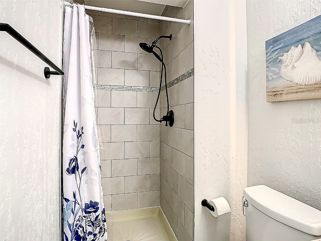 2403 Brigadoon Drive Clearwater FL 33759 A4668769 image15