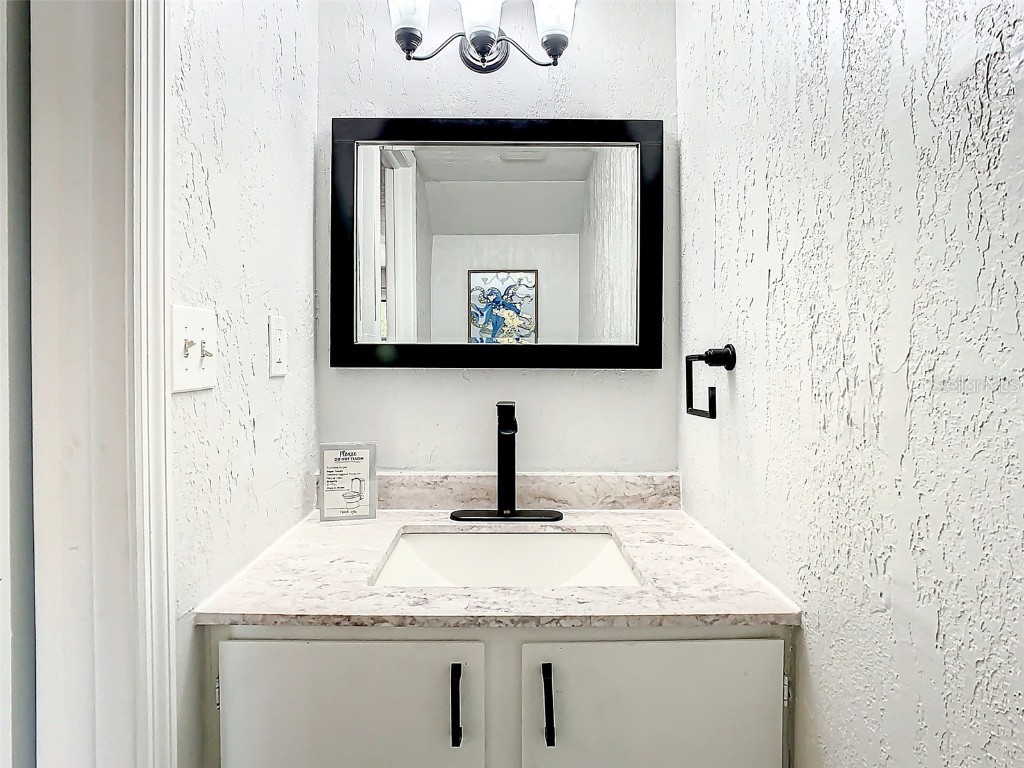 2403 Brigadoon Drive Clearwater FL 33759 A4668769 image8