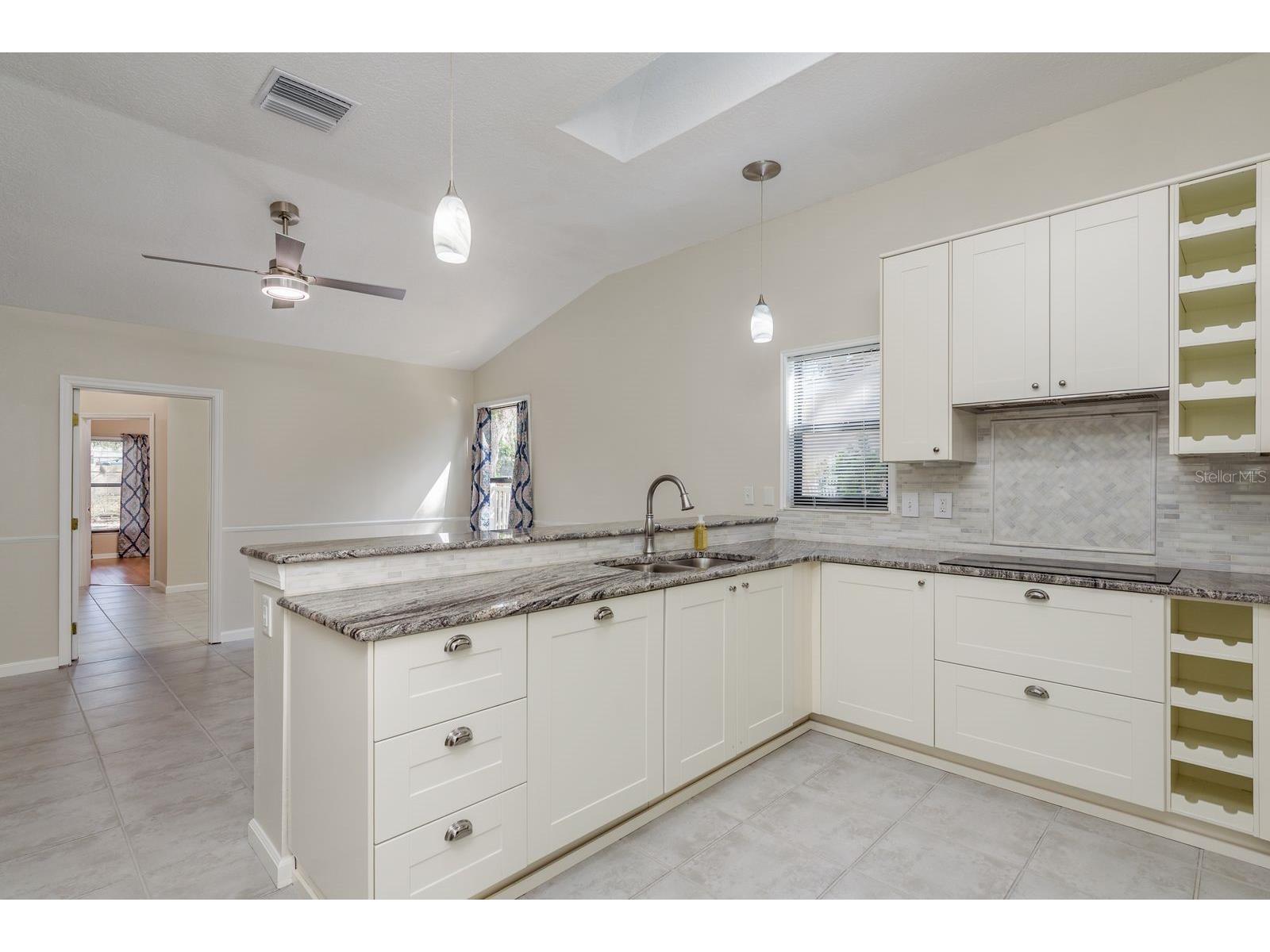 2403 Country Trails Drive Safety Harbor FL 34695 TB8469854 image18