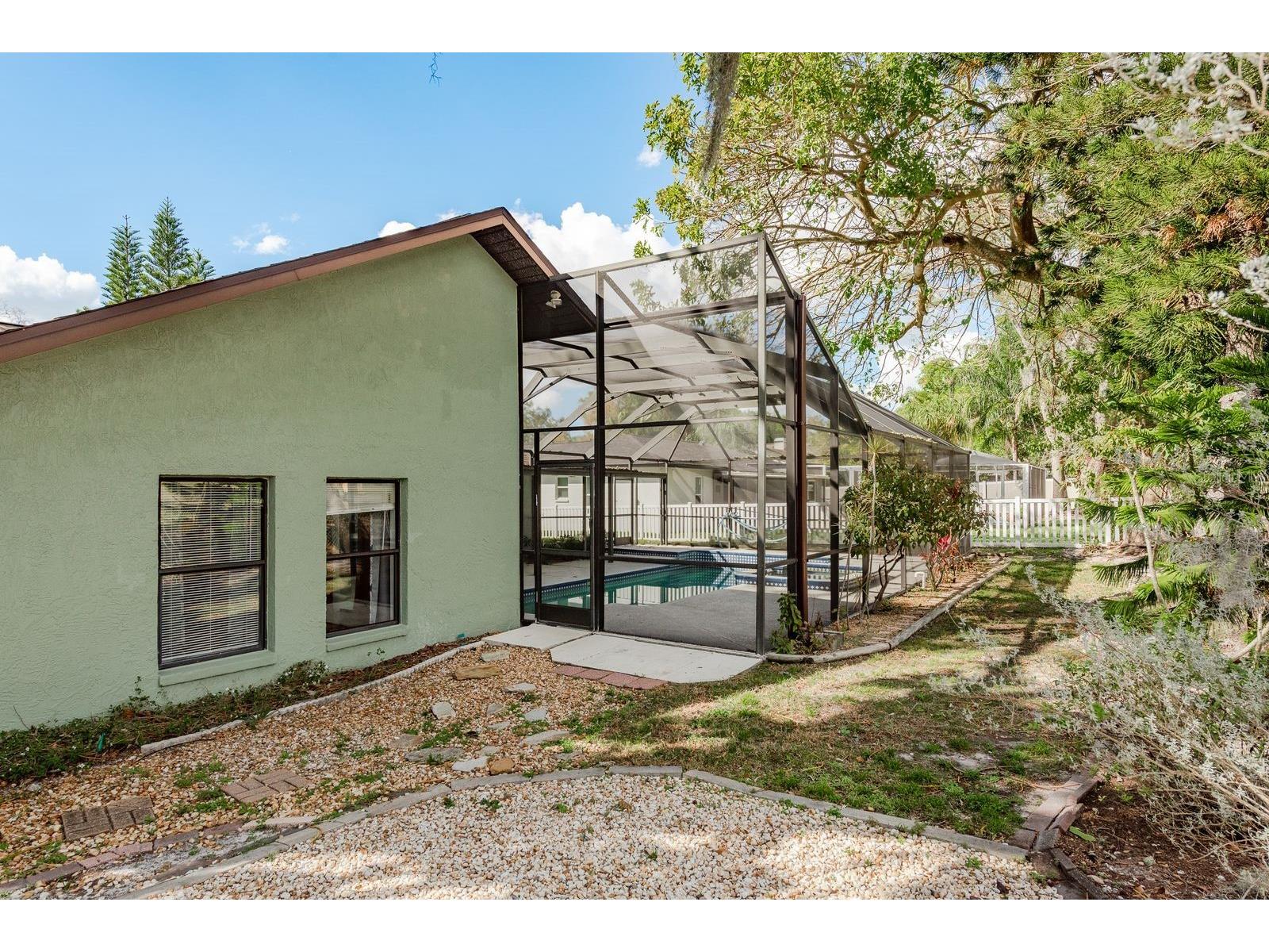 2403 Country Trails Drive Safety Harbor FL 34695 TB8469854 image44