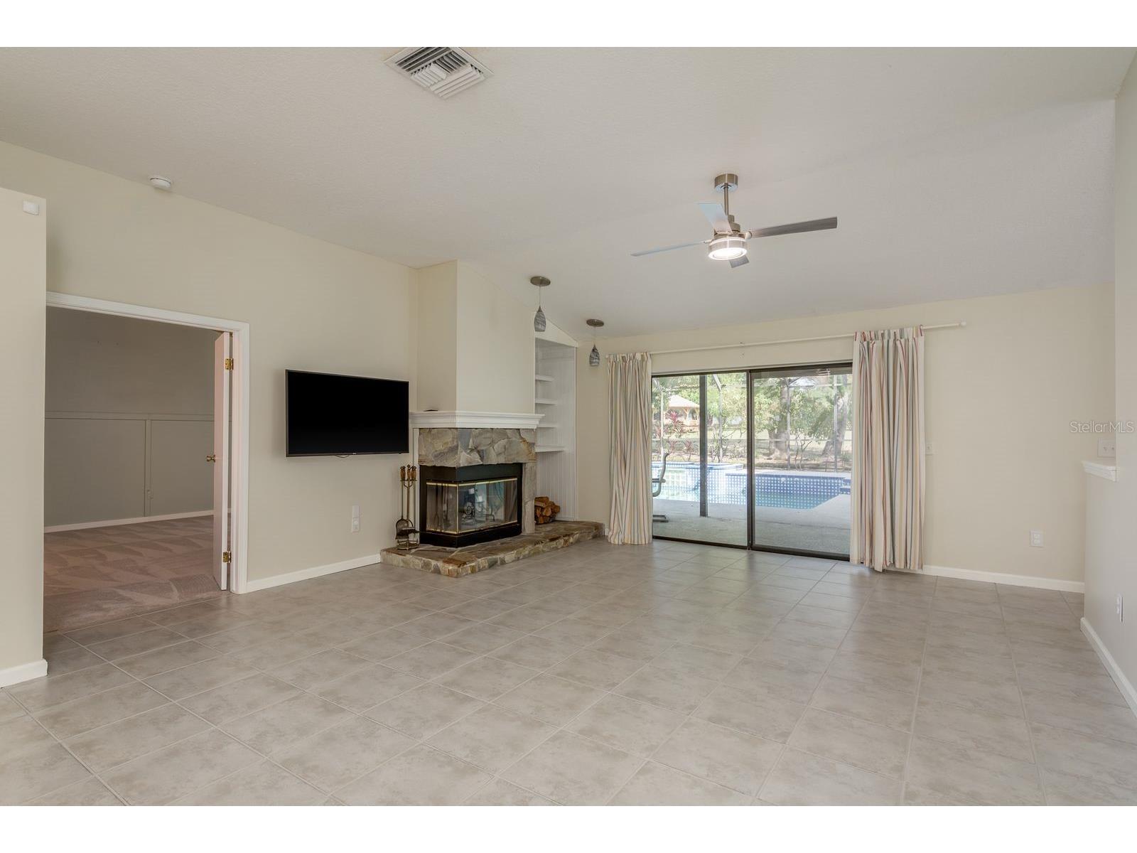 2403 Country Trails Drive Safety Harbor FL 34695 TB8469854 image8