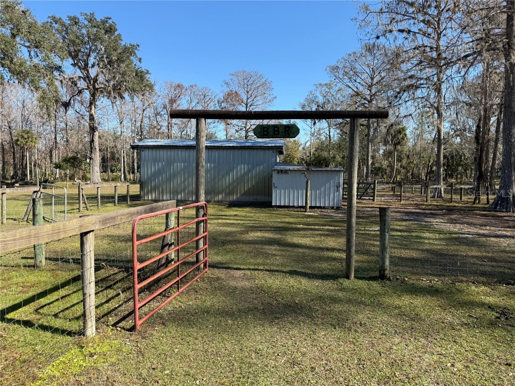 2403 County Road 416n Lake Panasoffkee FL 33538 - POND G5091476 image81