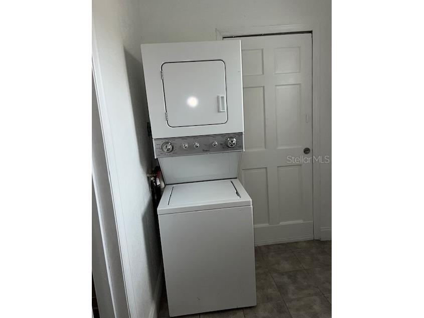 2403 Durham Street #2 (B) Tampa FL 33605 TB8447473 image8