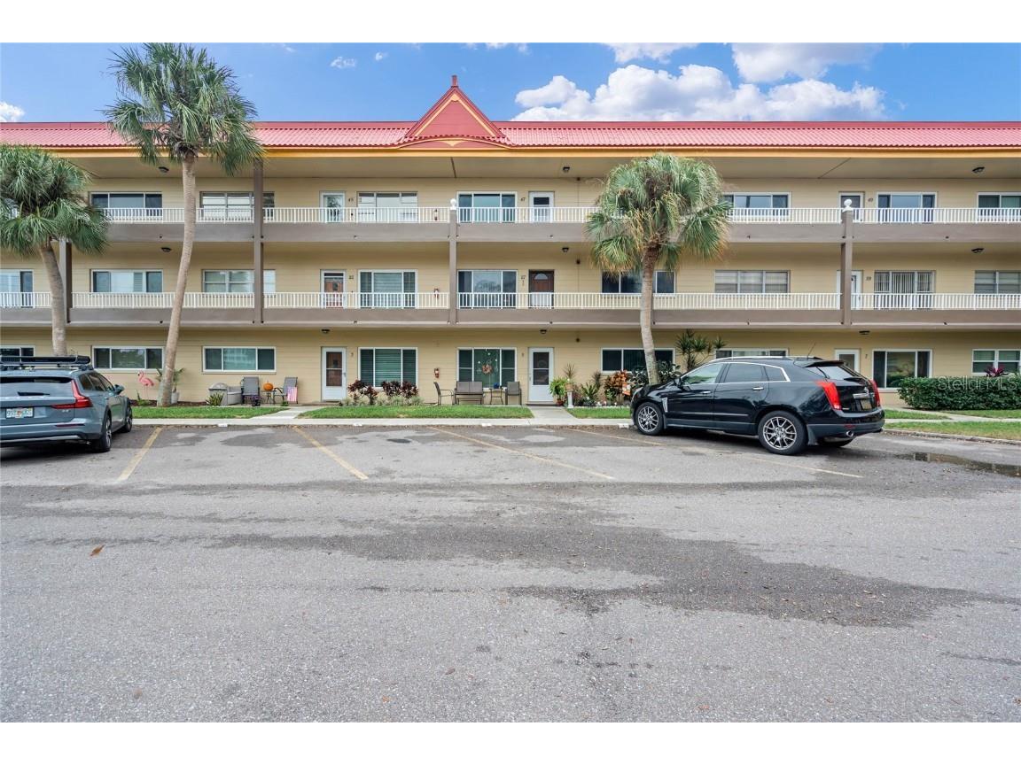 2403 Finlandia Lane #27 Clearwater FL 33763 O6157613 image1