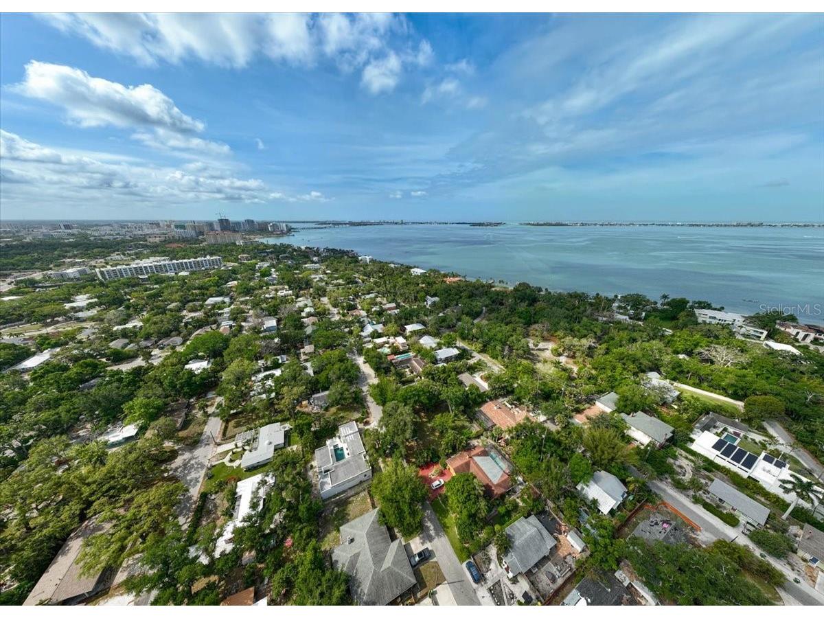 2403 Hickory Avenue Sarasota FL 34234 A4689265 image10