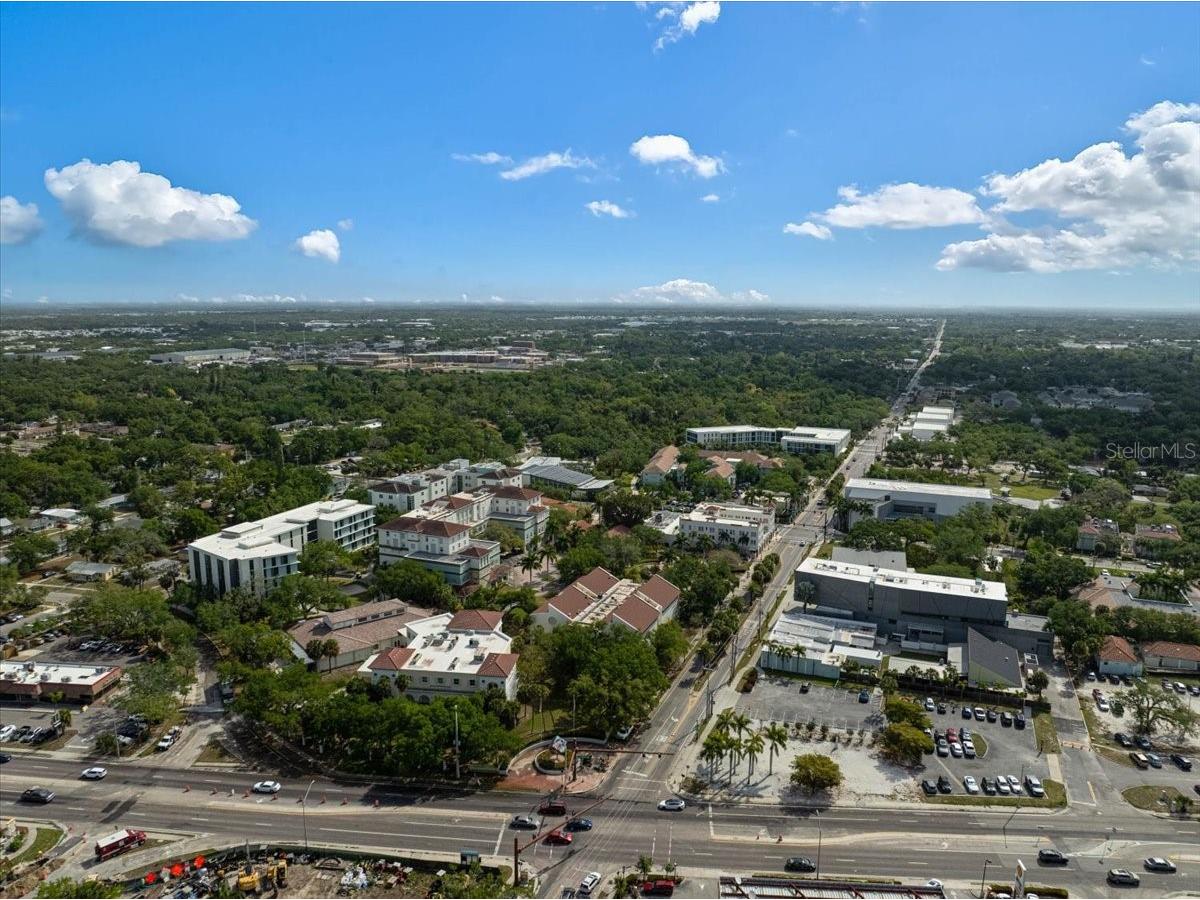 2403 Hickory Avenue Sarasota FL 34234 A4689265 image13