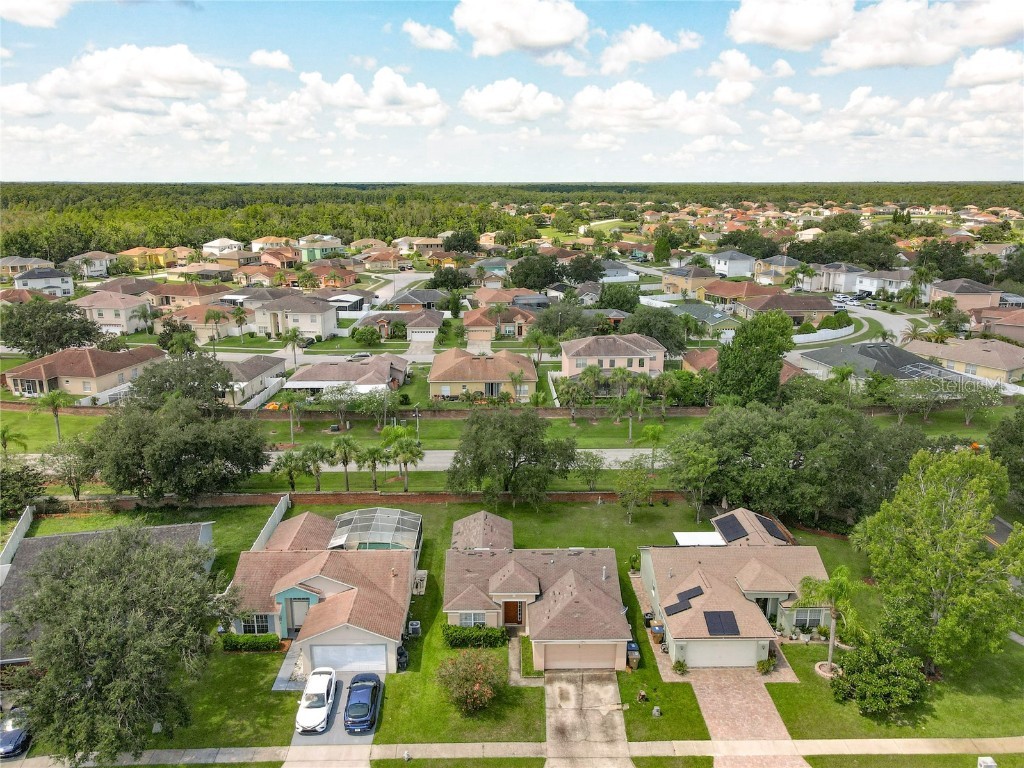 2403 Hybrid Drive Kissimmee FL 34758 S5089434 image1