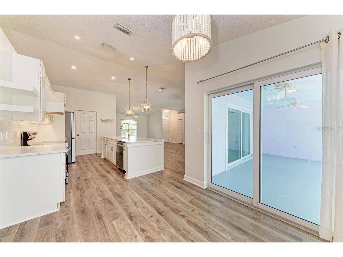 2403 Icecapade Drive Sarasota FL 34240 A4660800 image21