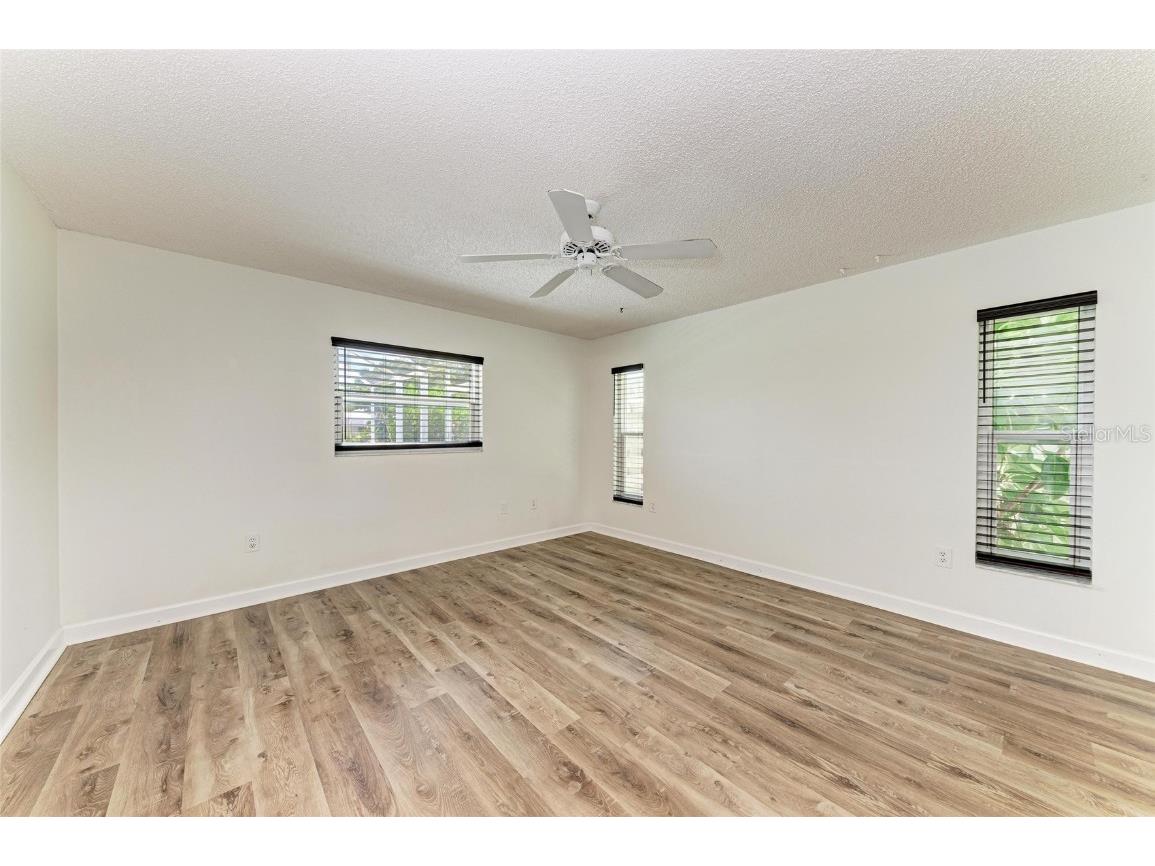 2403 Icecapade Drive Sarasota FL 34240 A4660800 image22