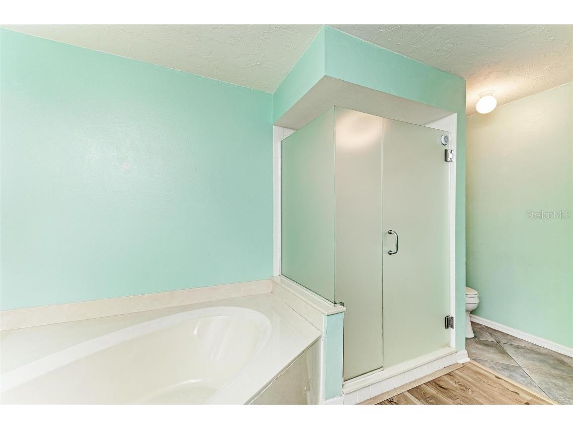 2403 Icecapade Drive Sarasota FL 34240 A4660800 image26