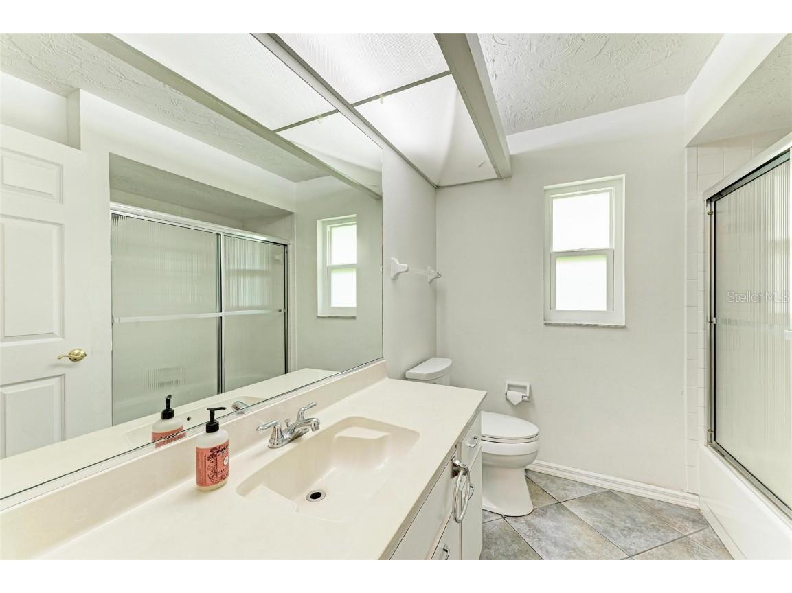 2403 Icecapade Drive Sarasota FL 34240 A4660800 image31