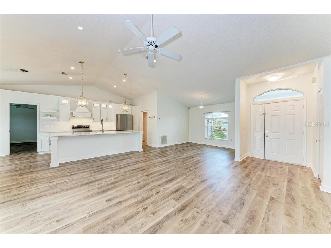 2403 Icecapade Drive Sarasota FL 34240 A4660800 image8