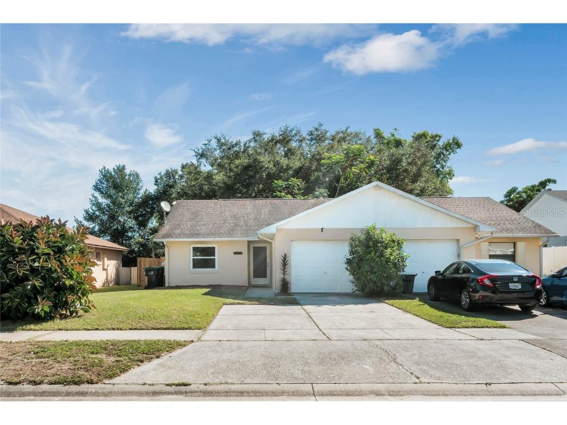 2403 Pear Tree Court Orlando FL 32807 O6150662 image1