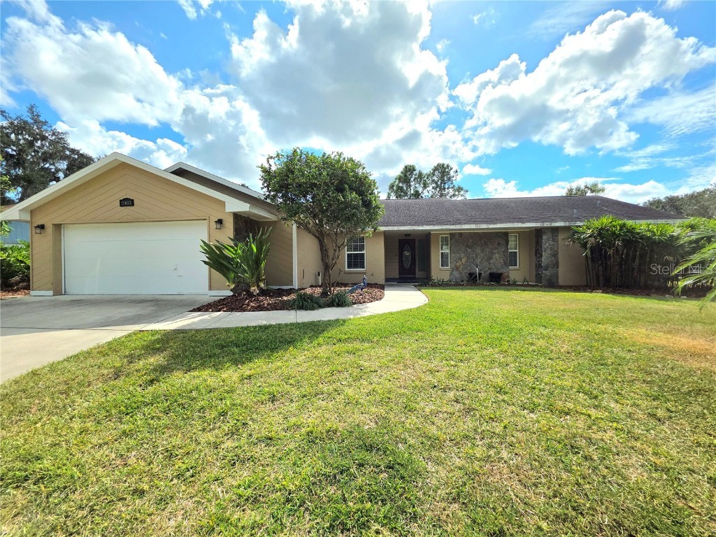 2403 Stonehill Avenue Valrico FL 33594 TB8443317 image1