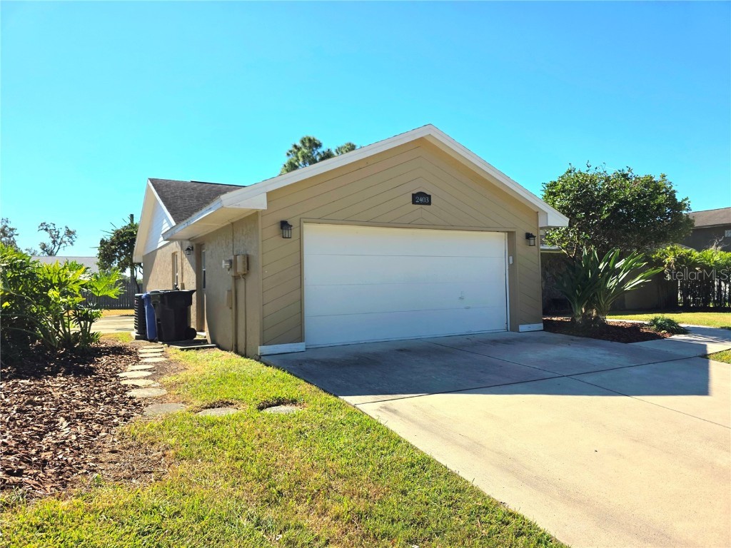 2403 Stonehill Avenue Valrico FL 33594 TB8443317 image2