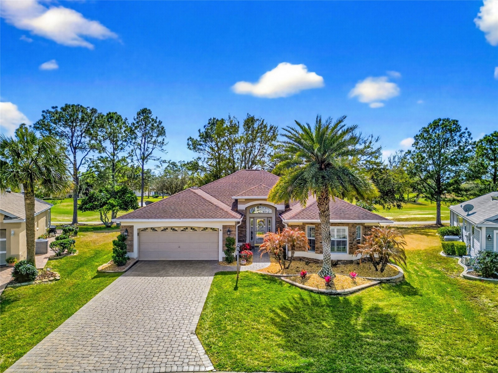 2403 Tamarindo Drive The Villages FL 32162 R4910856 image1