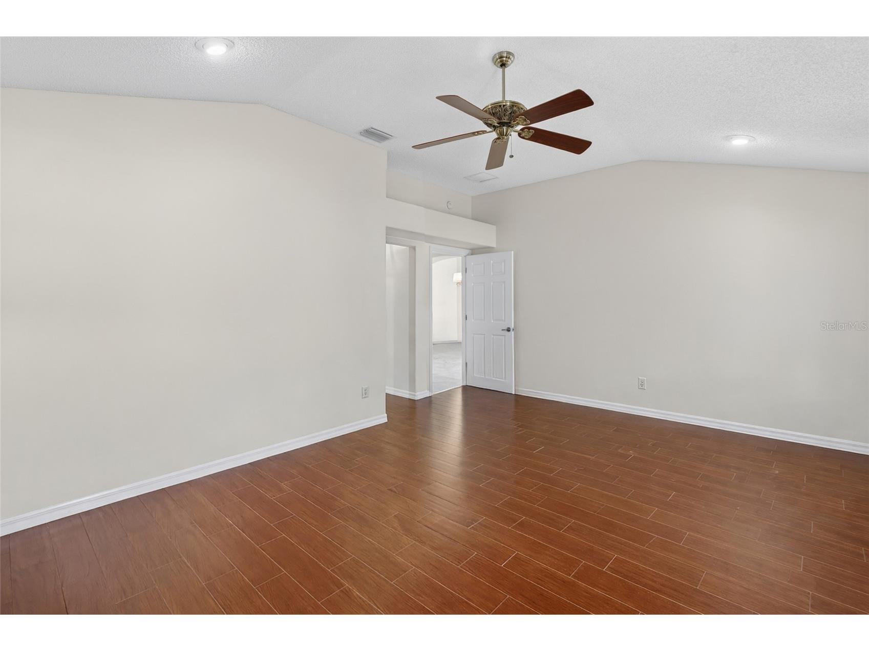 2403 Tamarindo Drive The Villages FL 32162 R4910856 image33