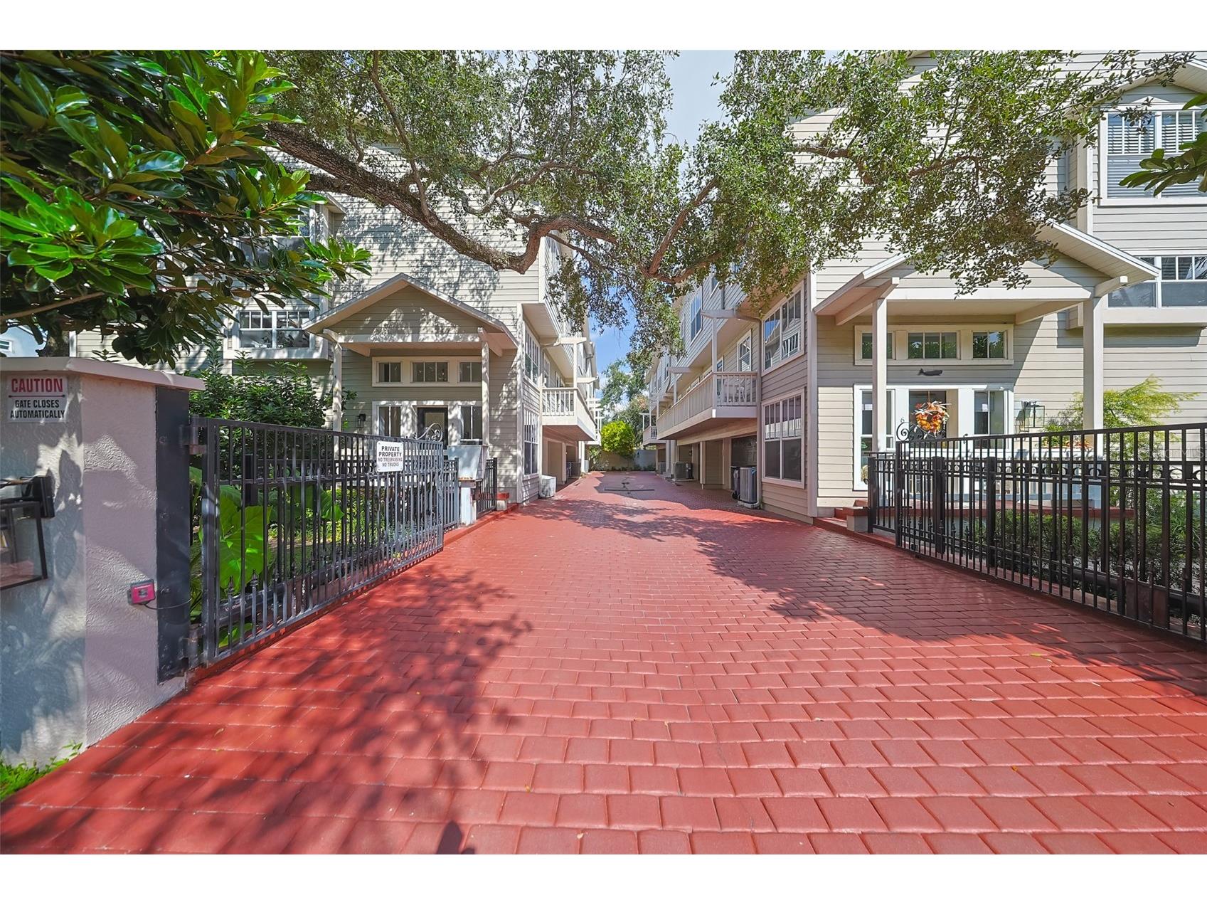 2403 W Palm Drive #2 Tampa FL 33629 TB8442741 image1