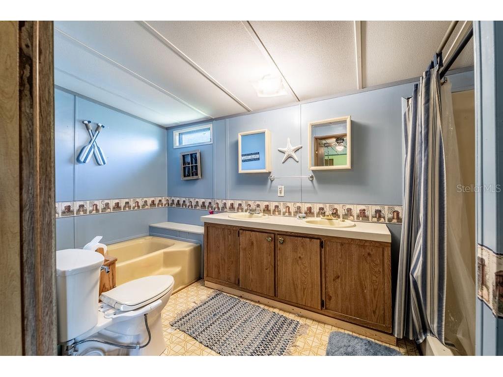 24031 Armadillo Road Astor FL 32102 V4944768 image23