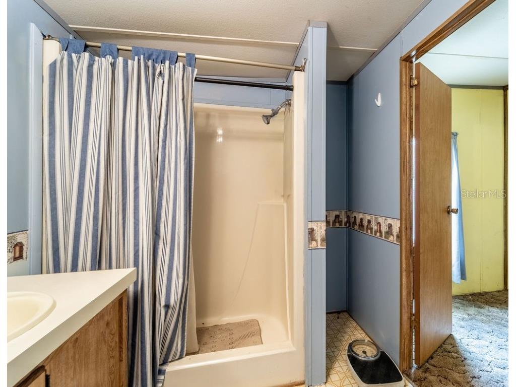 24031 Armadillo Road Astor FL 32102 V4944768 image24