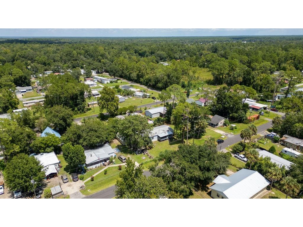 24031 Armadillo Road Astor FL 32102 V4944768 image42