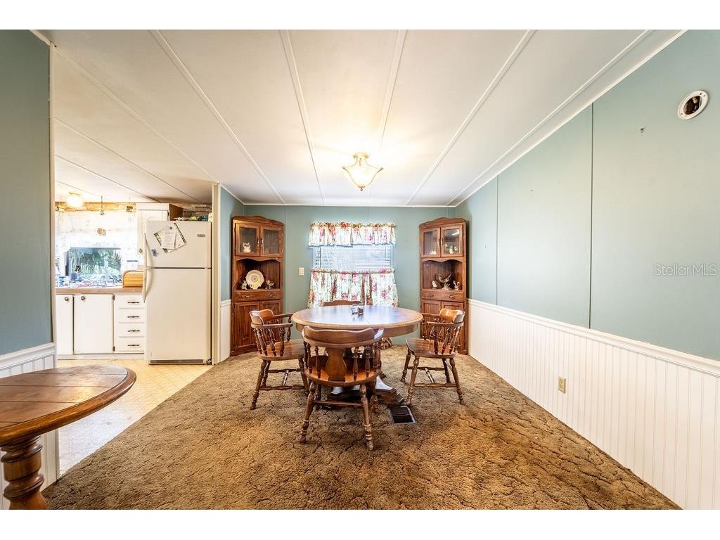 24031 Armadillo Road Astor FL 32102 V4944768 image9