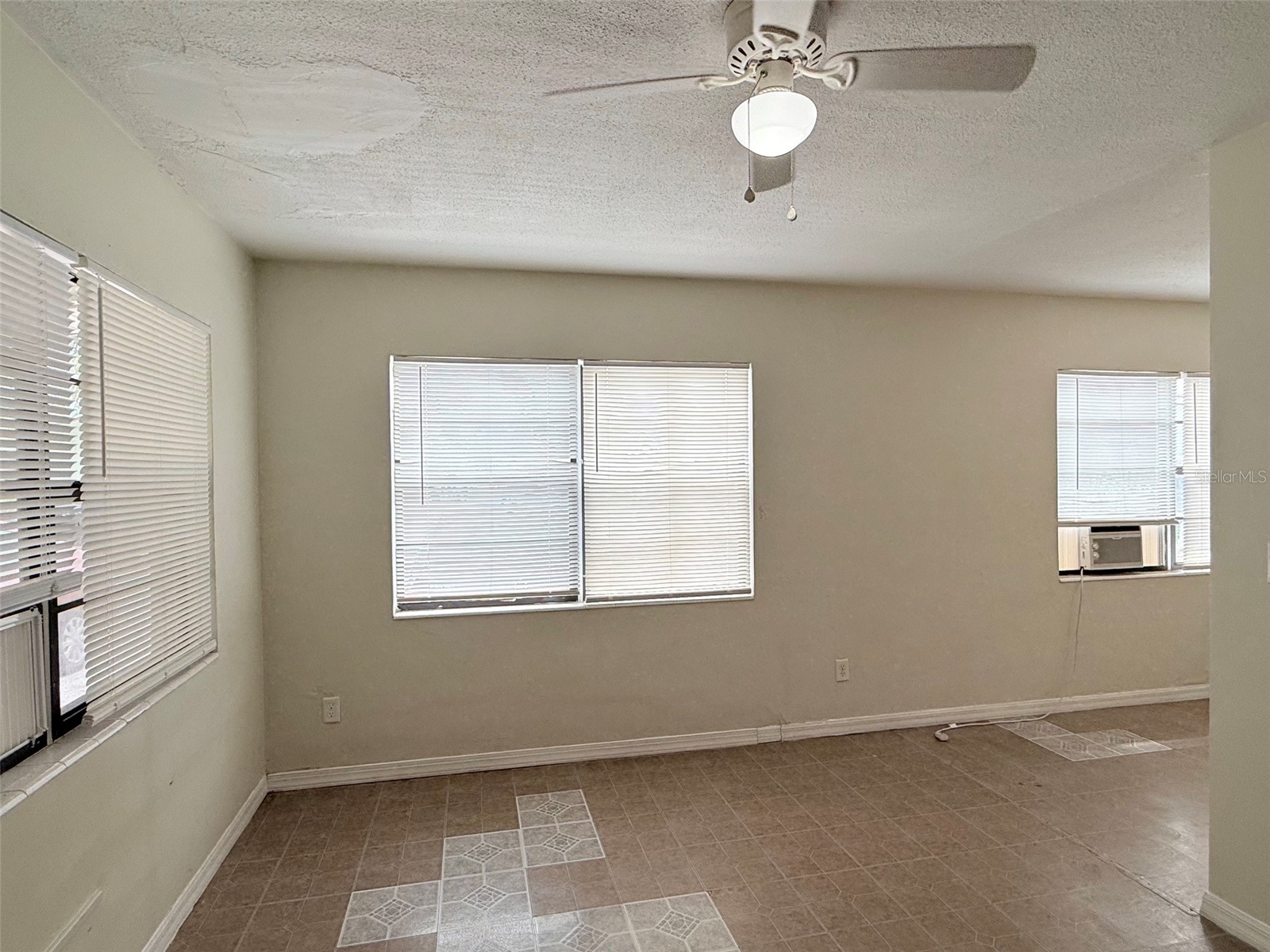 2404 10th Street W #1 Bradenton FL 34205 TB8508120 image2