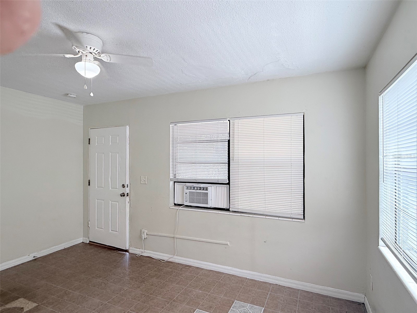 2404 10th Street W #1 Bradenton FL 34205 TB8508120 image4