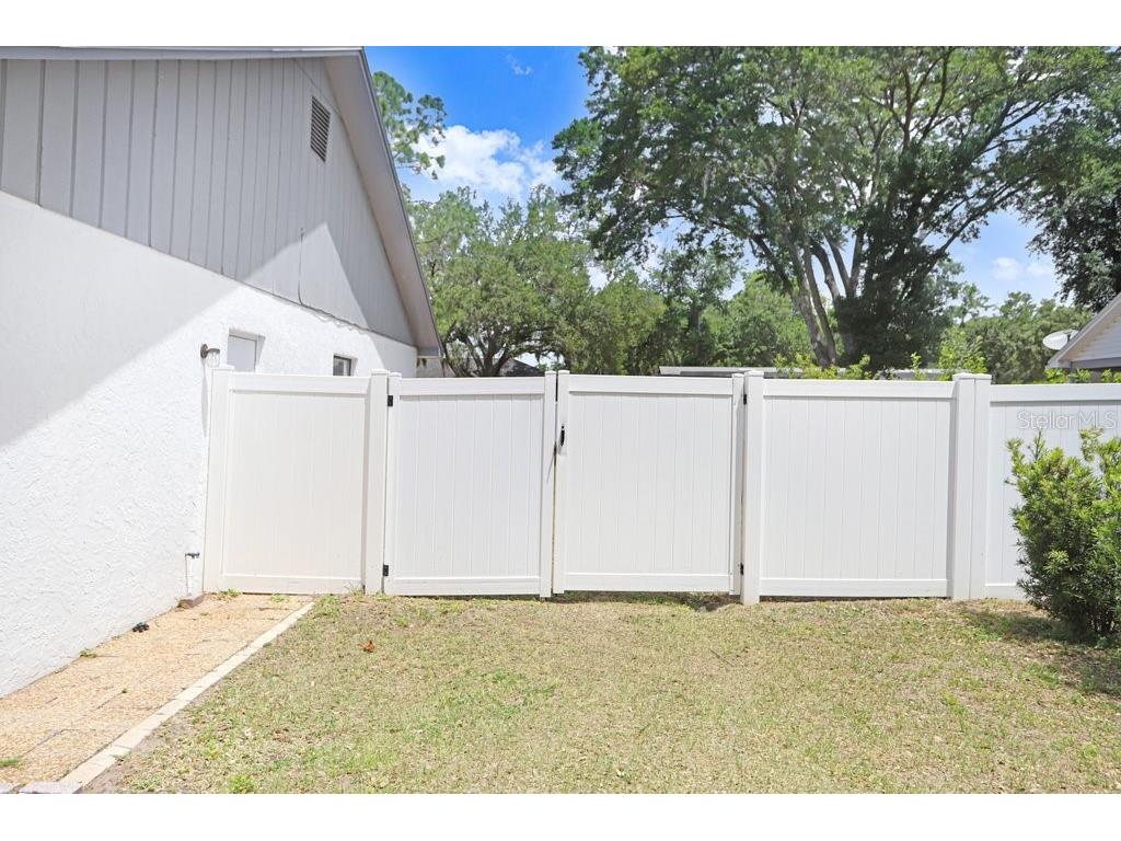 2404 Buckhorn Manor Drive Valrico FL 33594 TB8504011 image8